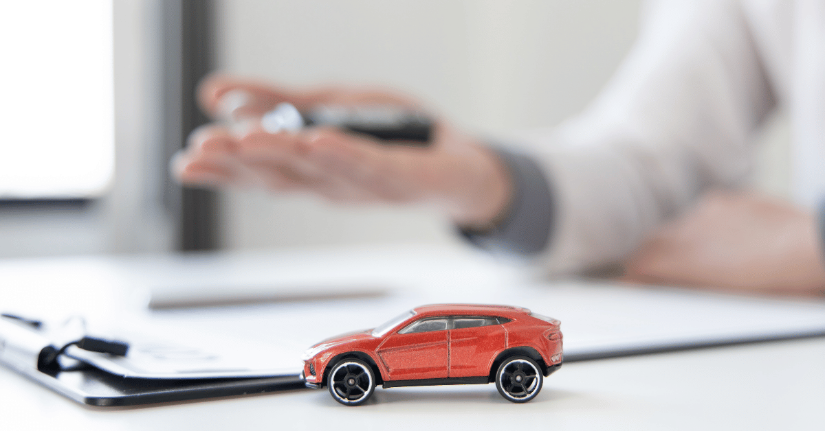 Right turn auto helping an individual buy a car with no credit history.
